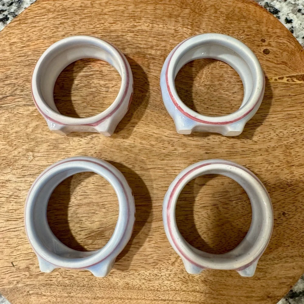 Vintage Heart Pattern Ceramic‎ Napkin Rings - Pink and Blue